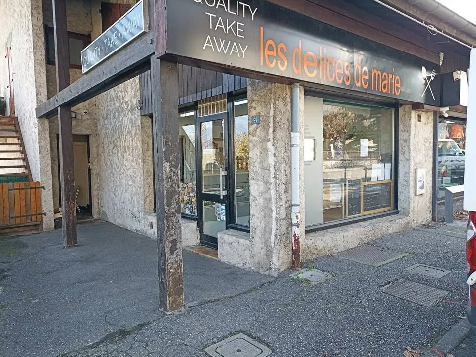 restaurant